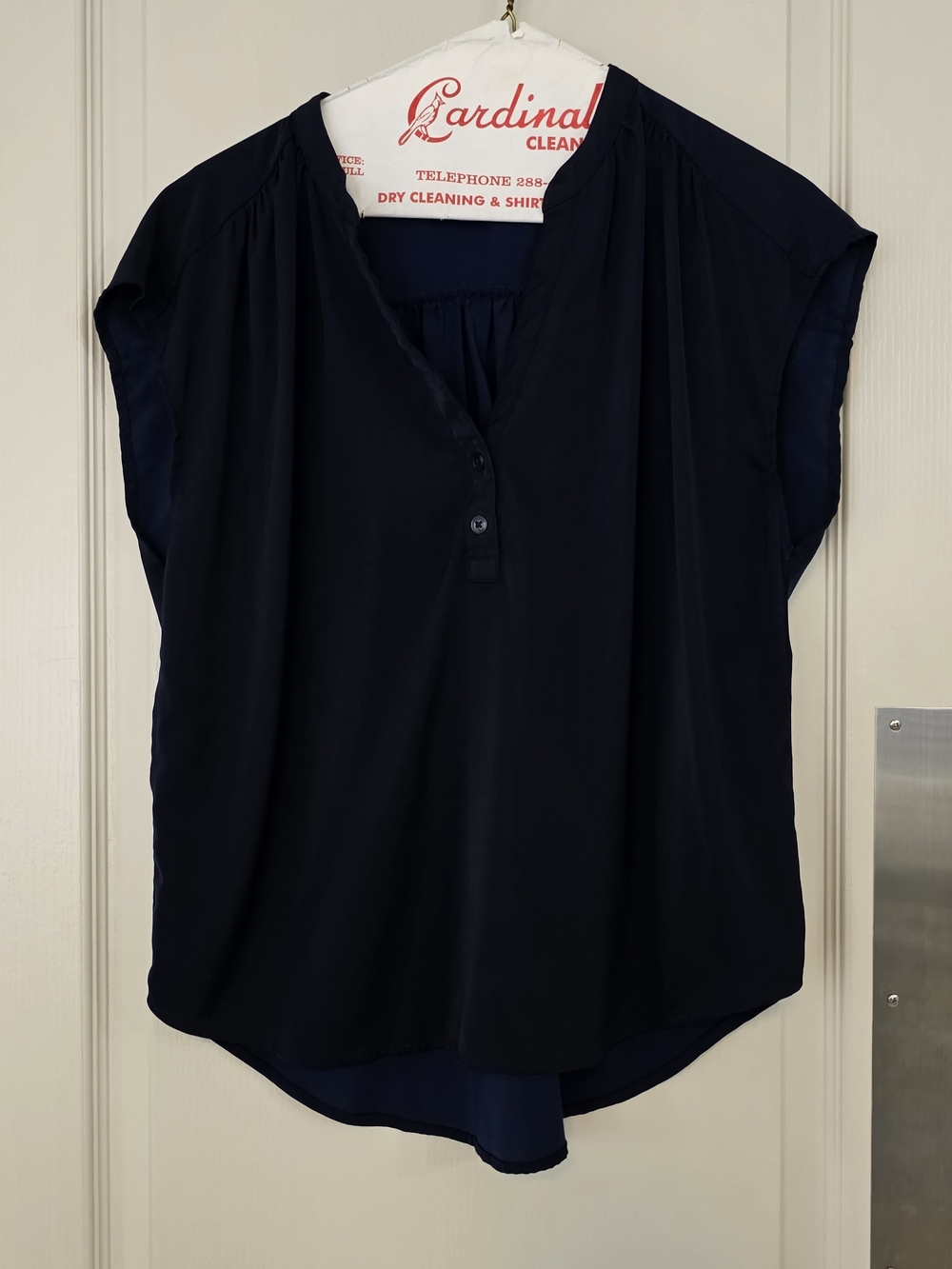 Banana Republic Navy Short Sleeve V-Neck Blouse